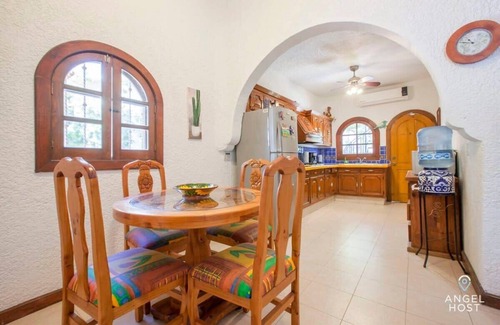 Lomas de Palmira Apartamento | Rooftop Views & Sunsets, Steps to the Malecón