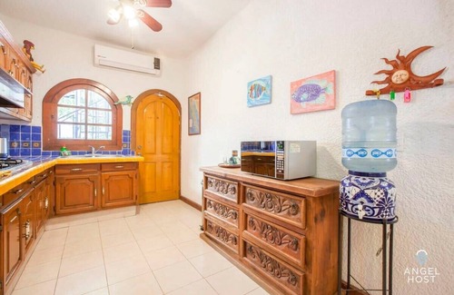 Lomas de Palmira Apartamento | Rooftop Views & Sunsets, Steps to the Malecón