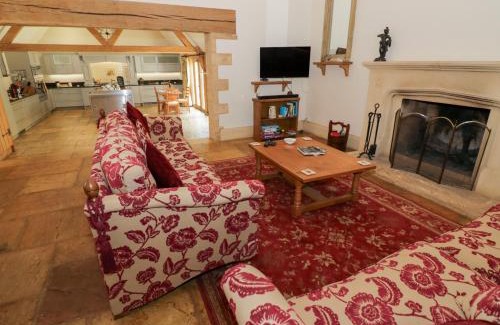 Broadway Casa | Rookery Hall