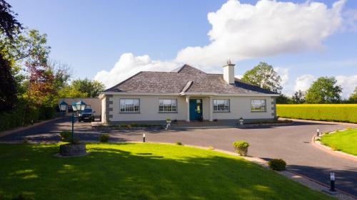 Cortober Casa | Room 1 - Anglers Rest Carrick
