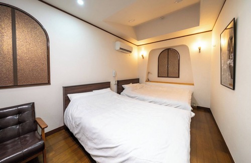 Narita Hotel | Room 110 / Narita Chiba