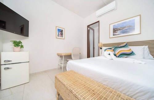 Santurce Hotel | Room 13: Breezy Veranda Stay w/ City Views