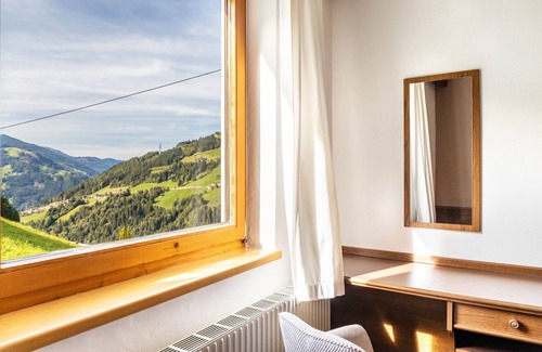 Hainzenberg Apartamento | Room '15 En Suite' with Mountain View, Shared Terrace and Wi-Fi