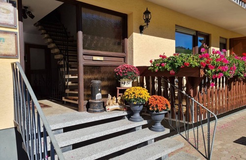 Udersdorf Apartamento | Room 6, 2-pers. shower/toilet - Gasthaus Paula