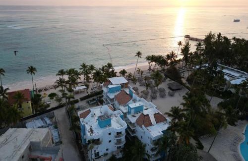 El Cortecito Casa | Room beach-front with private bathroom -Adults only