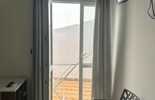 Torre Lapillo Apartamento | Habitación 'Blu Dea - 1' con terraza compartida, Wi-Fi y aire acondicionado