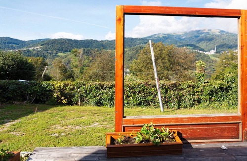 Arsie Apartamento | Habitación 'Camera 2' con vistas a la montaña, jardín compartido y Wi-Fi