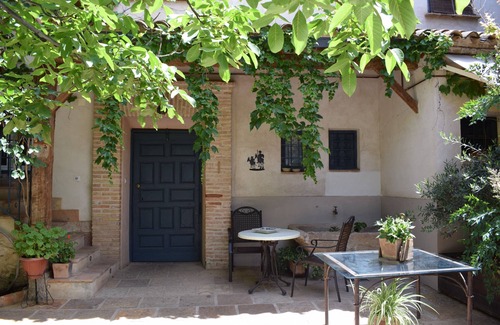 Consuegra Apartamento | Habitación 'Doble Especial - El Pajar' con piscina compartida, Wi-Fi y aire acondicionado.