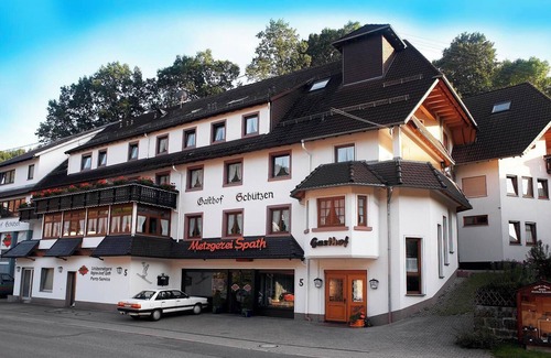 Elzach Apartamento | Room 'Doppelzimmer' with Shared Terrace and Wi-Fi