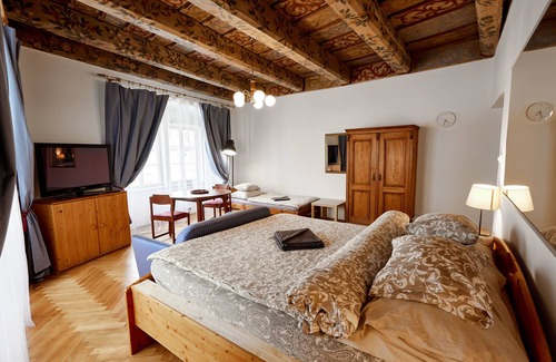 Hradcany Apartamento | Room for 3 Guests in Corporate housing - Old Town Sq.