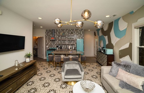 Germantown Casa | Room for Everyone – 7BR Luxury Stay in the Heart of Nashville
