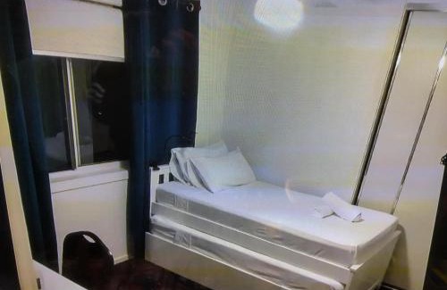 Kallangur Casa | Room for rent