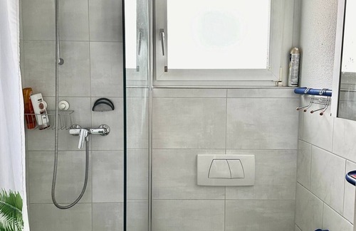 Buchs Casa | Room in a house next to bus stop