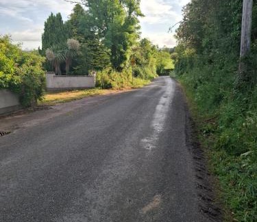County Cork Casa | Room in a private house in the middle of countryside first store or bar within 10 min drive