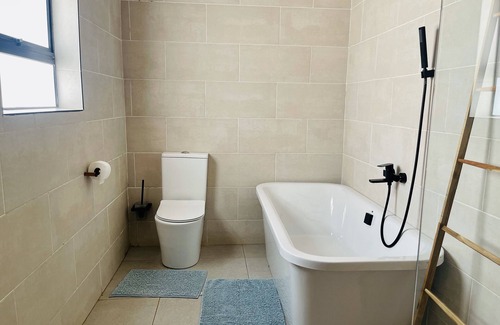 Northam Casa | Room in B&B - Trendybliss Guest House - N0294
