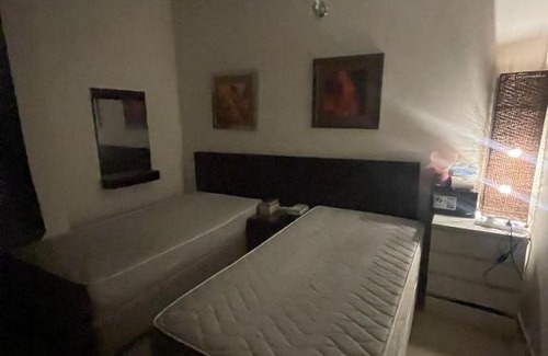 Al Barsha 1 Apartamento | Room In Barsha Heights