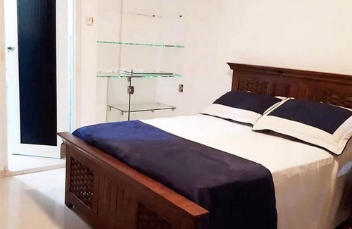 Ciudad Universitaria Casa | Room in Condo - Cozy Private Room in El Malecón, Santo Domingo