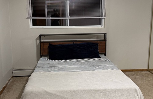 Des Plaines Apartamento | Room in Des Plaines Near O'hare
