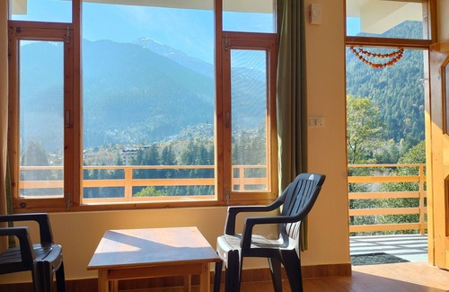 Manali Cabaña | Room in Manali, River and Mountain View middle of apple orchard, Quit place 7