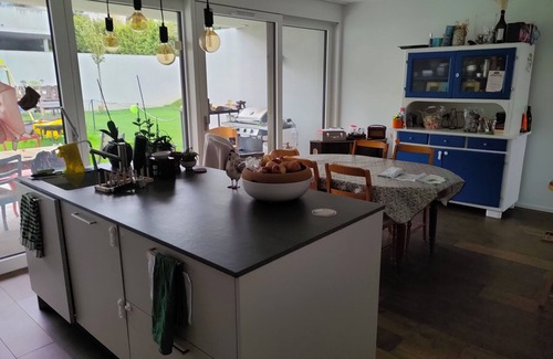 Courtepin Casa | Room in our family home, close to the station and services