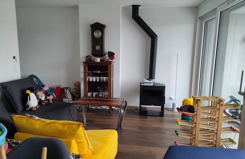 Courtepin Casa | Room in our family home, close to the station and services