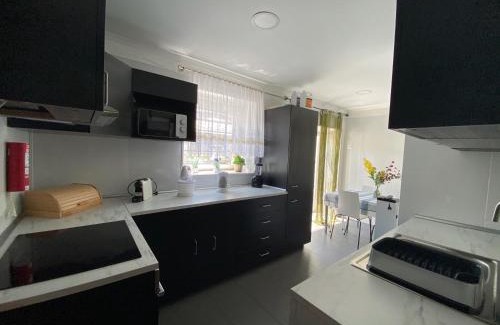 Carvoeira Casa | Room in Queluz 11 minutes from Lisbon