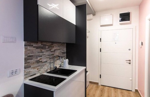 Subotica Apartamento | Room Jacuzzi "ATHENA"