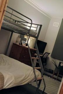 Waterloo Casa | Room just of the Southbank sleeps 3