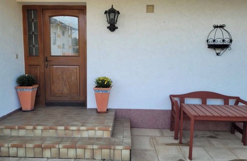 Bad Griesbach im Rottal Casa | Habitación 'Landhaus Strell - Zimmer 1' con terraza compartida, jardín compartido y Wi-Fi