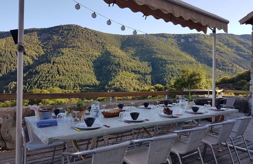 Valgorge Apartamento | Habitación 'La Ferme De Chalas - Tanargue' con piscina compartida, terraza compartida y Wi-Fi