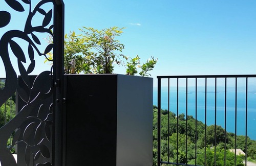 San Zeno di Montagna Apartamento | Habitación 'Laguna Panorama 1' con terraza compartida, Wi-Fi y aire acondicionado