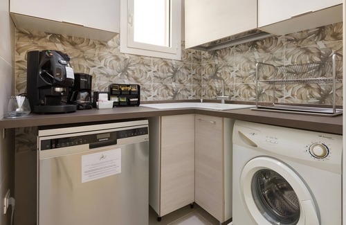 Melendugno Apartamento | Habitación 'N. 3' con piscina compartida, jardín compartido y Wi-Fi