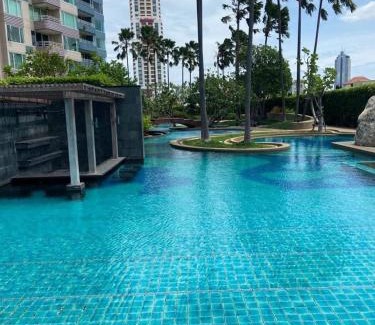 Bang Lamphu Lang Apartamento | Room near Iconsiam 2km