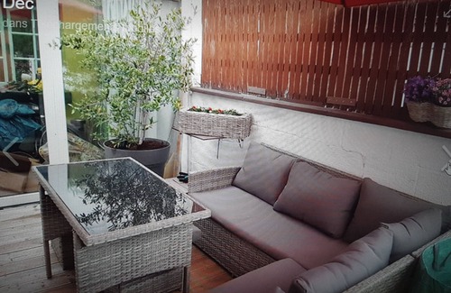 Wavre Casa | La habitación lee a una persona cercana a la casa de la familia BRUSELAS / NAMUR / WALIBI