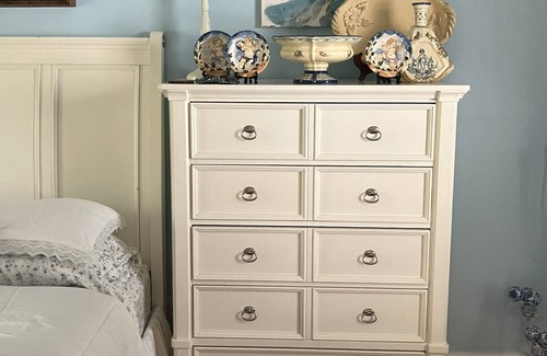 Haverford Cabaña | Room rental in “cottage like” home