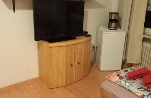 Daun Casa | Room rental Pargen (standard twin room)