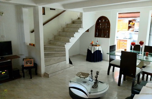 Cali Casa | Habitacion - Casa de Descanso