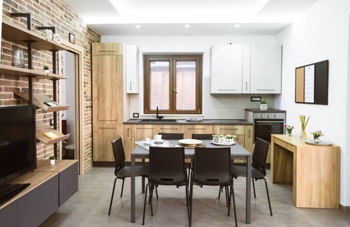 Mazzarino Apartamento | Habitación 'Stanza Del Grano' con terraza compartida, Wi-Fi y aire acondicionado.