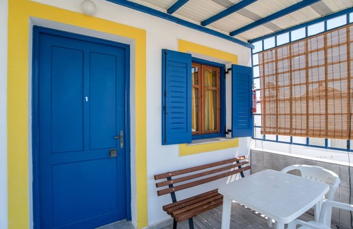 Logaras Apartamento | Habitación 'Estudio 5' con vistas a la montaña, Wi-Fi y aire acondicionado.