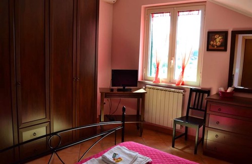 Caltanissetta Casa | Room-suite Rosa - B&b S - Elia