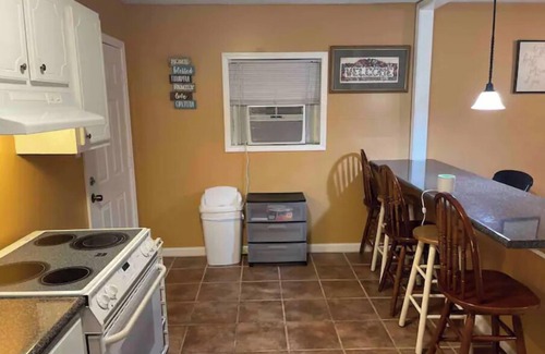 Jackson Casa | Room to Relax, spacious 1 Bedroom,Washer/Dryer,
