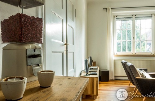 Sud Apartamento | Vista de la habitación. Vacaciones. Viviendo. Apartamento familiar para hasta 7 personas.