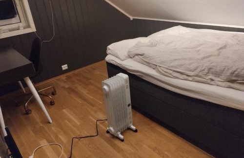 Blaker Casa | Rooms available, 35 min to Oslo and airport