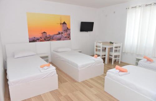 Vladicin Han Casa | Rooms Ela Ela