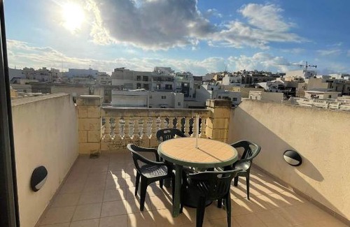 Mgarr Otro | Rooms for rent in peacfull area.