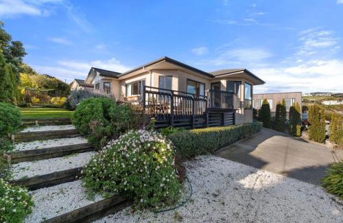 Christchurch Casa | Rooms in a house at the iris sphere 楚云居