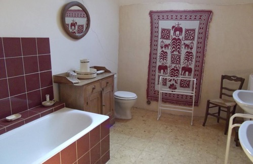 Chatelain Cama Y Desayuno | Rooms in an 18th-century manor house in the countryside. Calm, rest and relaxation.
