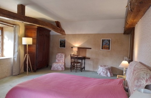 Chatelain Cama Y Desayuno | Rooms in an 18th-century manor house in the countryside. Calm, rest and relaxation.