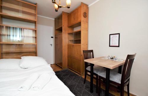 Poznan City Center Apartamento | roomspoznan pl - Powstancow Wielkopolskich 23 - 24h self check-in