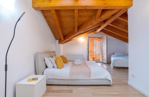 Cesana Brianza Apartamento | Roomy and bright apartments with terrace!